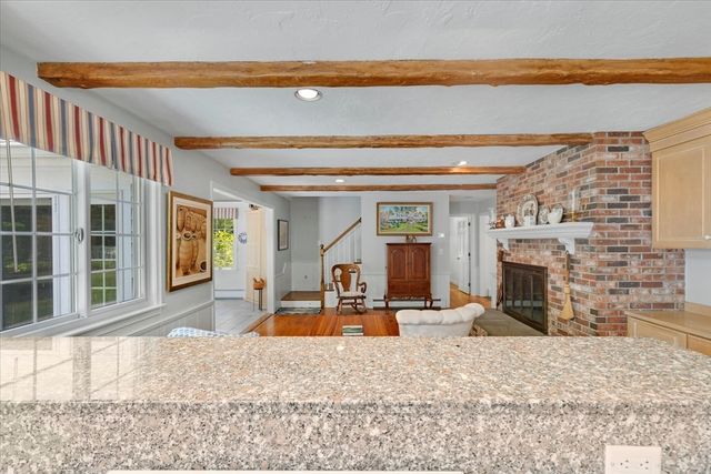 175 Hickory Hill Circle, Barnstable, MA 02655