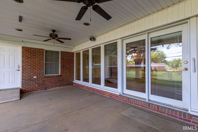 7001 Monroe Avenue, Evansville, IN 47715