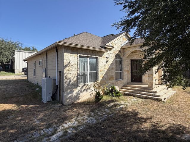10017 Janet LOOP, Dripping Springs, TX 78620