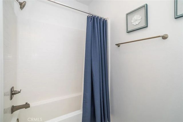 1530 E Thompson Boulevard, Ventura, CA 93001