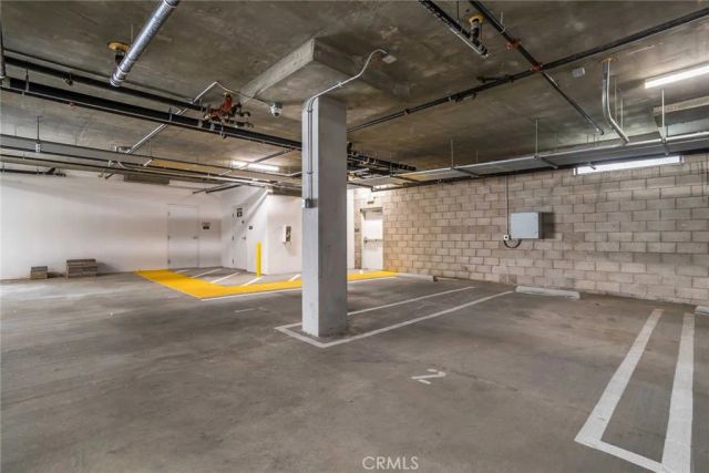 1530 E Thompson Boulevard, Ventura, CA 93001