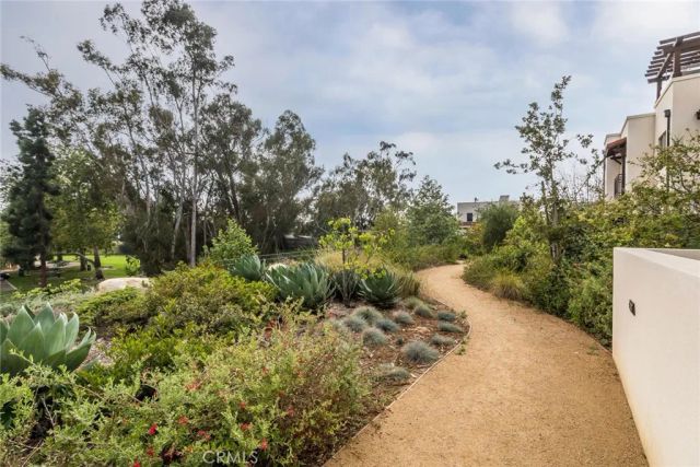 1530 E Thompson Boulevard, Ventura, CA 93001