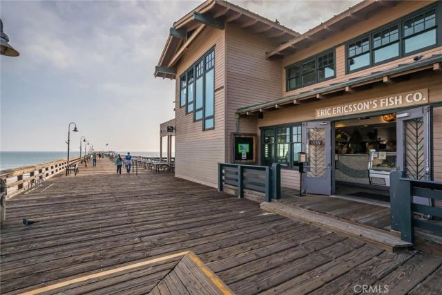 1530 E Thompson Boulevard, Ventura, CA 93001