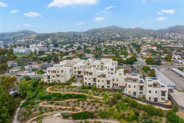 1530 E Thompson Boulevard, Ventura, CA 93001