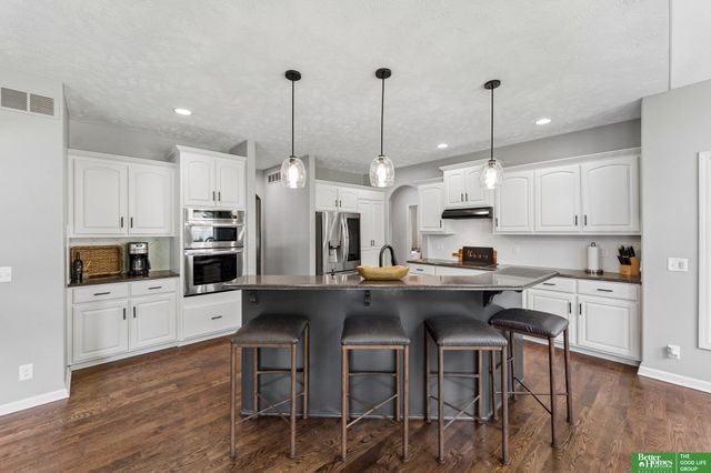 3811 S 194 Street, Omaha, NE 68130