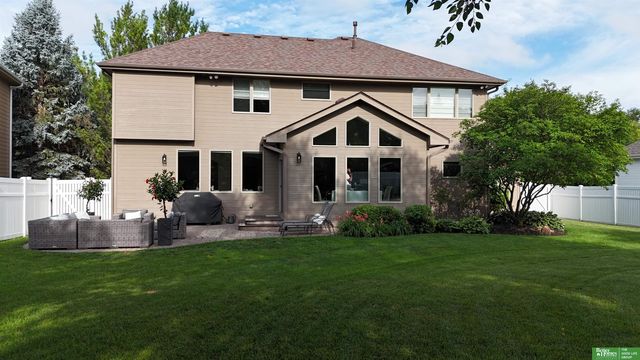3811 S 194 Street, Omaha, NE 68130