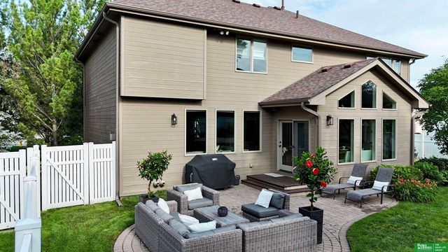 3811 S 194 Street, Omaha, NE 68130