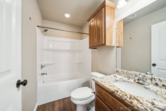 16042 S 97th West Avenue, Sapulpa, OK 74066