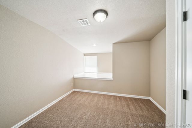 16042 S 97th West Avenue, Sapulpa, OK 74066