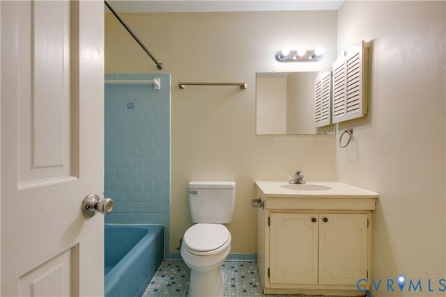 9275 Rappahannock Trl, Ashland, VA 23005
