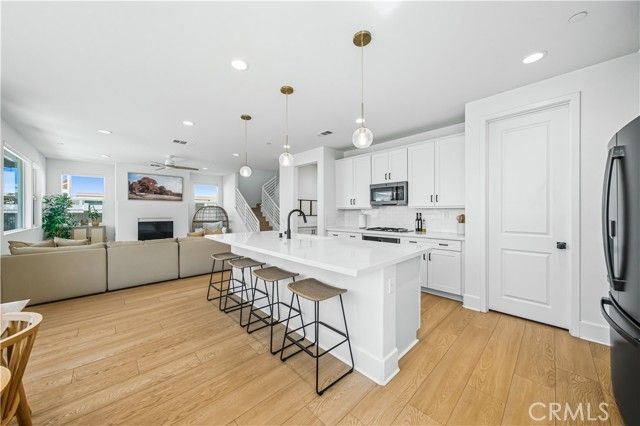 32017 Radiant Drive, Temecula, CA 92591