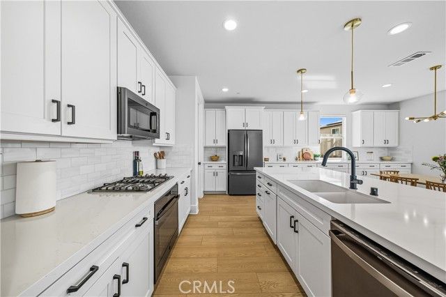 32017 Radiant Drive, Temecula, CA 92591