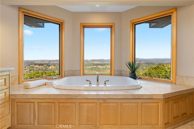 10885 San Marcos, Atascadero, CA 93422