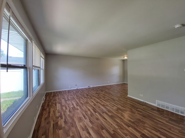 17113 Elm Drive, Hazel Crest, IL 60429