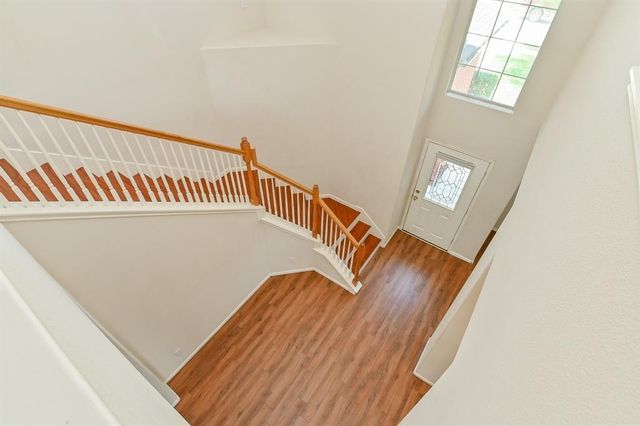 1030 Riverwood Drive, Dickinson, TX 77539