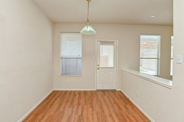 1030 Riverwood Drive, Dickinson, TX 77539