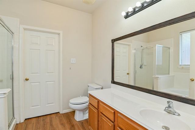 1030 Riverwood Drive, Dickinson, TX 77539