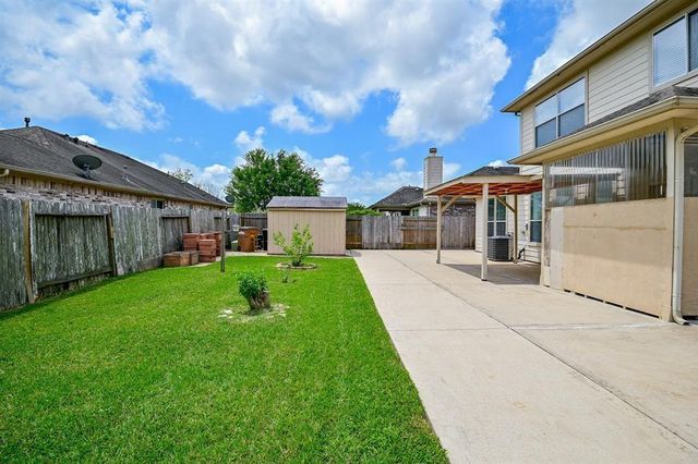 1030 Riverwood Drive, Dickinson, TX 77539