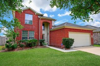 1030 Riverwood Drive, Dickinson, TX 77539