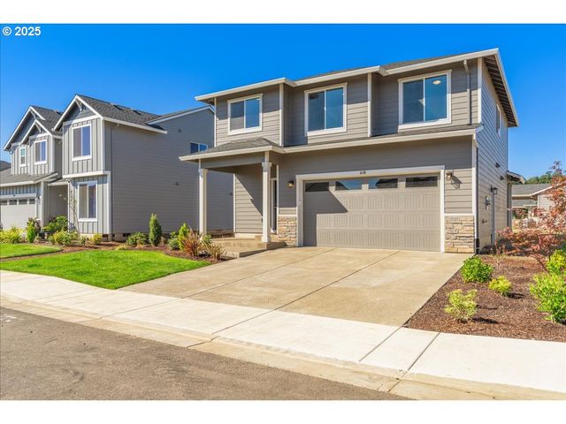 410 S Elm St, Yamhill, OR 97148