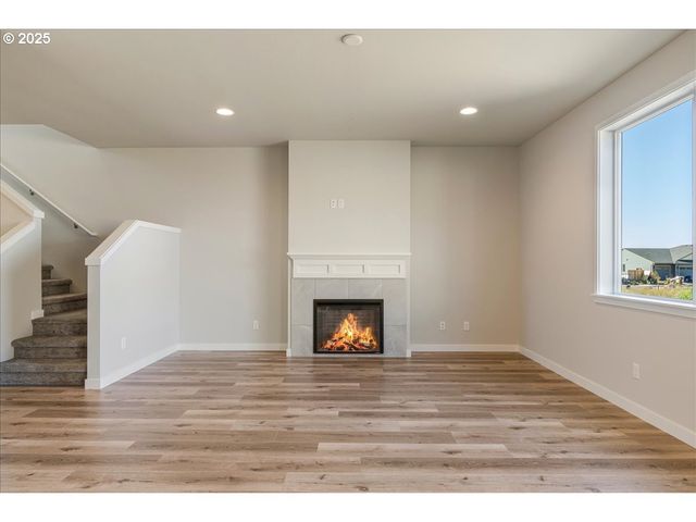 410 S Elm St, Yamhill, OR 97148