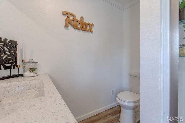 133 E Alton Avenue, East Alton, IL 62024