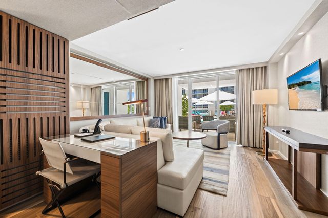 551 N FORT LAUDERDALE BEACH Boulevard H614, Fort Lauderdale, FL 33304
