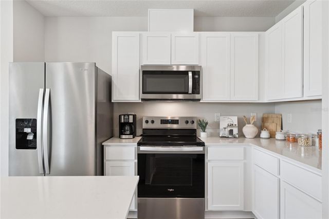 607 PRESTON COVE DRIVE, St Cloud, FL 34771