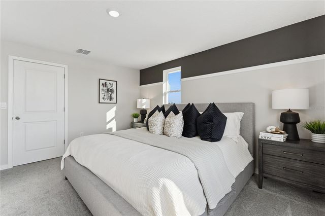 607 PRESTON COVE DRIVE, St Cloud, FL 34771