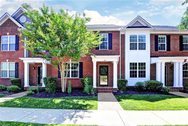 225 Quarterpath RD, Williamsburg, VA 23185