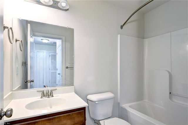 225 Quarterpath RD, Williamsburg, VA 23185