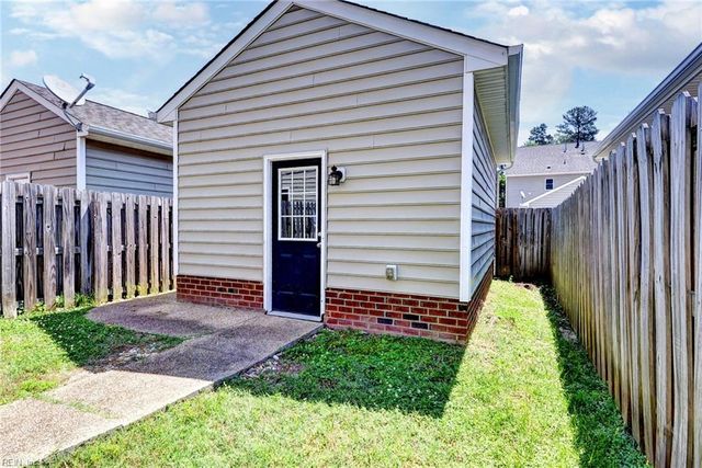 225 Quarterpath RD, Williamsburg, VA 23185