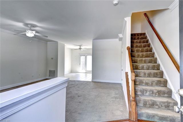 225 Quarterpath RD, Williamsburg, VA 23185