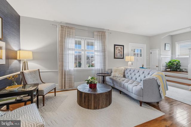 11 FRANKLIN AVE, Flourtown, PA 19031