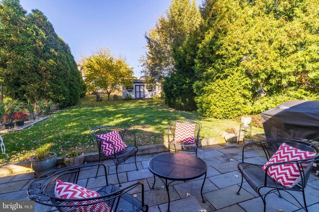 11 FRANKLIN AVE, Flourtown, PA 19031