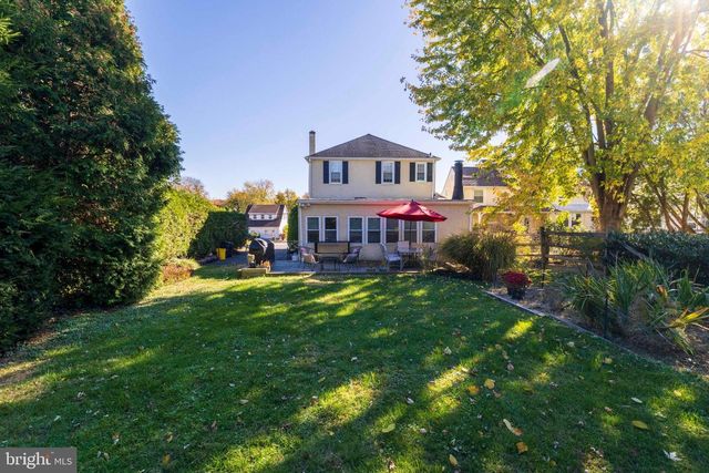 11 FRANKLIN AVE, Flourtown, PA 19031