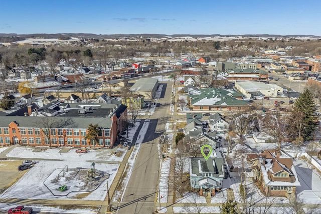 246 S Pine Street, Reedsburg, WI 53959