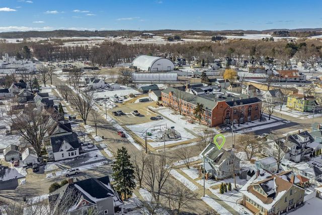 246 S Pine Street, Reedsburg, WI 53959