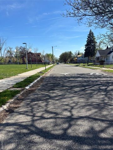 16814 San Juan San Juan Drive, Detroit, MI 48221