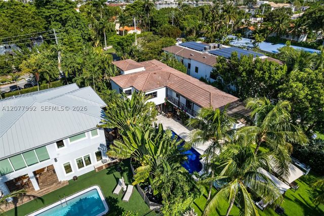 5170 La Gorce Dr, Miami Beach, FL 33140