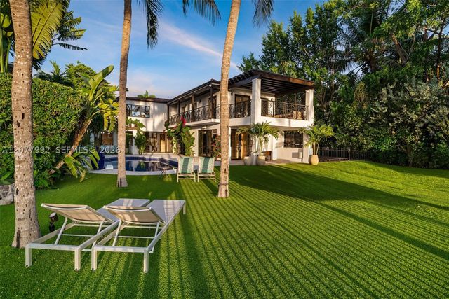 5170 La Gorce Dr, Miami Beach, FL 33140