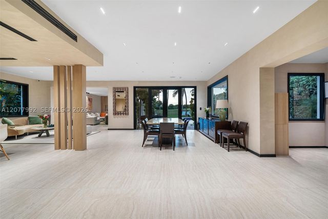 5170 La Gorce Dr, Miami Beach, FL 33140