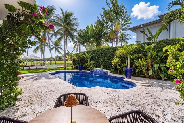 5170 La Gorce Dr, Miami Beach, FL 33140