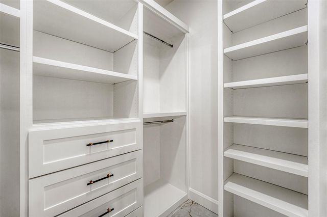 406 E Carrie Manor ST, Manor, TX 78653