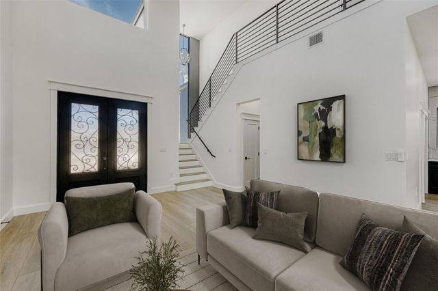 406 E Carrie Manor ST, Manor, TX 78653