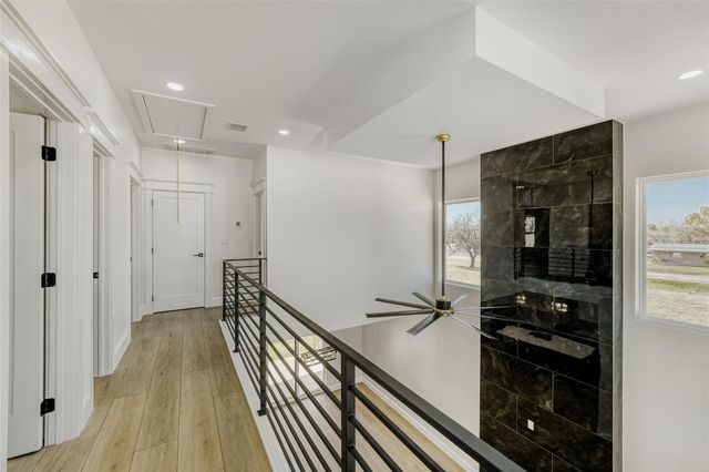 406 E Carrie Manor ST, Manor, TX 78653