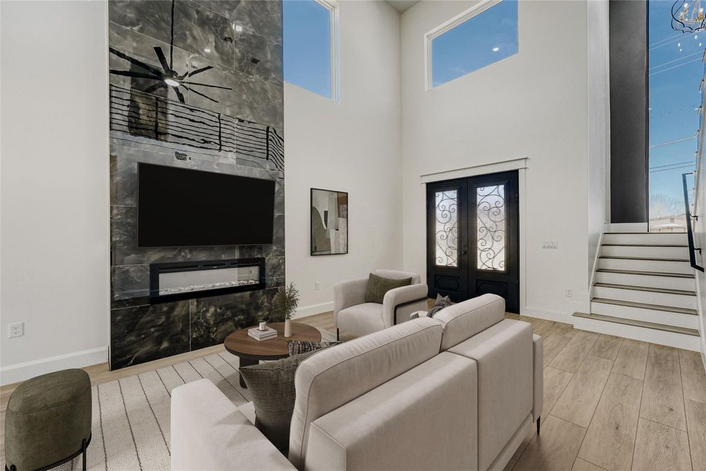 406 E Carrie Manor ST, Manor, TX 78653