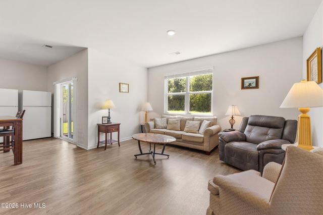 133 Tributary Circle, Wilmington, NC 28401