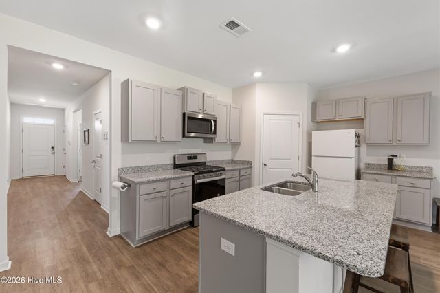 133 Tributary Circle, Wilmington, NC 28401