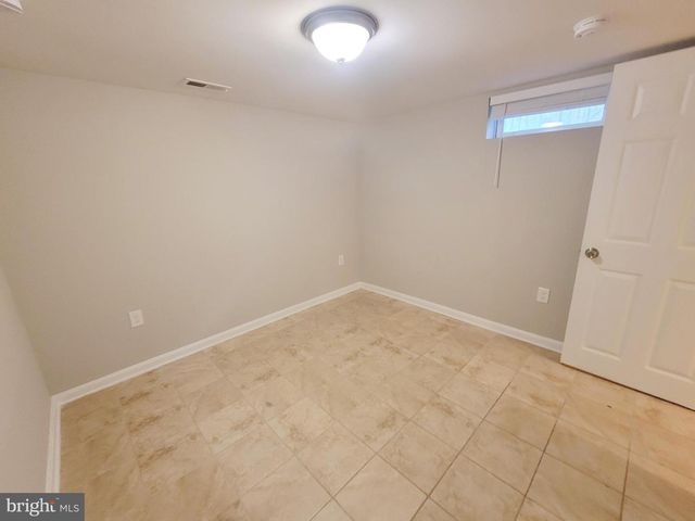 116 CEDAR HILL RD, Brooklyn Park, MD 21225